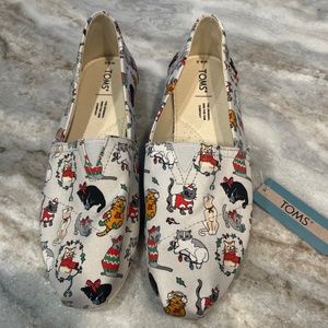 Toms Christmas cat shoes size 9.5